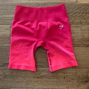 🌿 GYMSHARK Shorts NWOT.